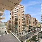 Luxury Central Apartment